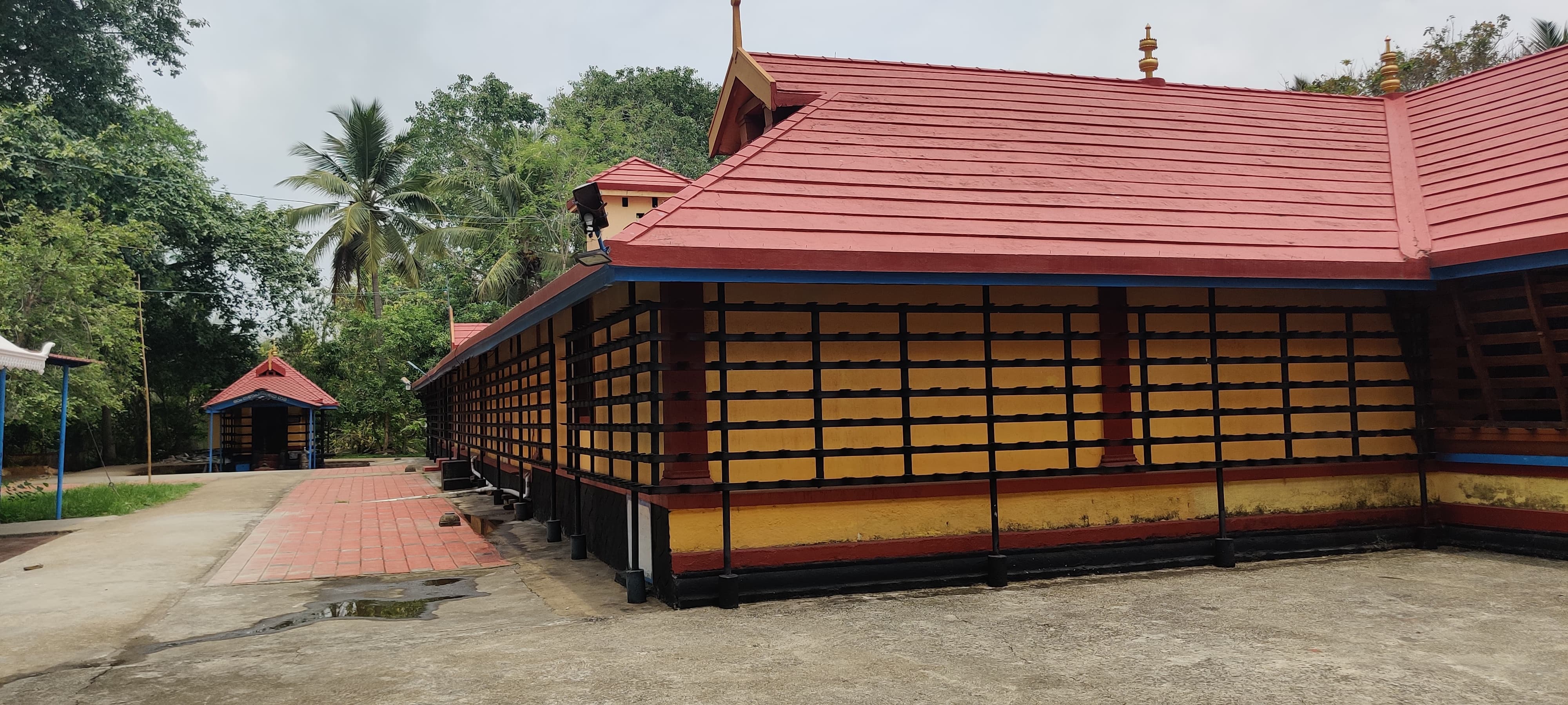 Valluvanad